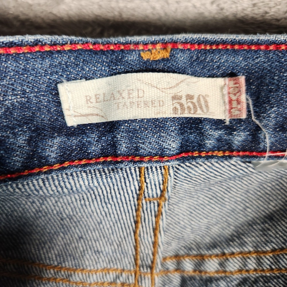 Levi's 550 Relaxed Tapered Blue Denim Jeans Women's Size 14 30X33 Medium Wash - Picture 7 of 12